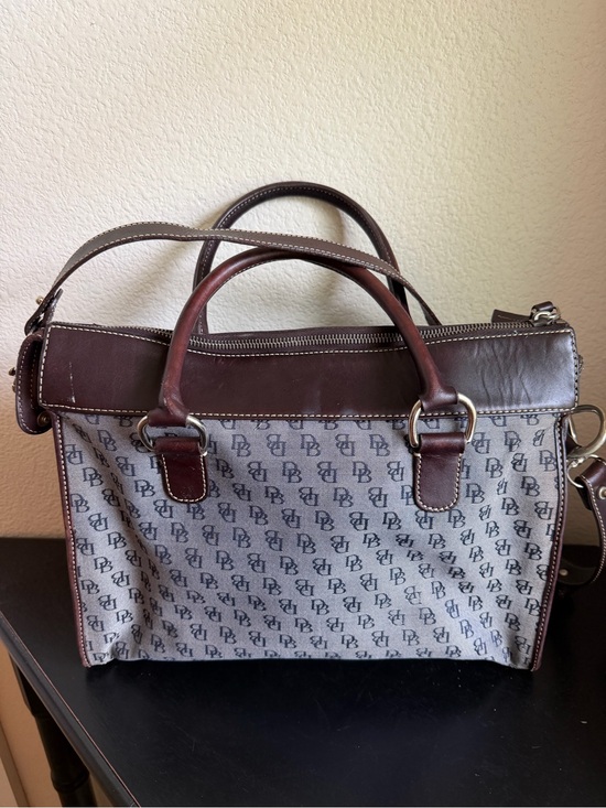 Dooney bourke classic monogram - Gem Dooney & Bourke Gray Monogram Satchel with Brown Leather Trim Worn IPad Holder